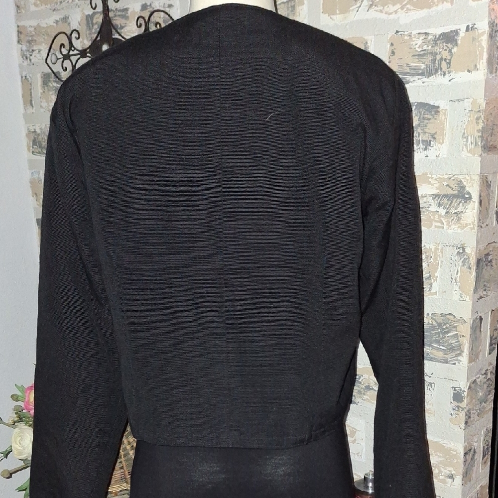 Bohemian Black Jacket With Vibrant Pattern - image 5